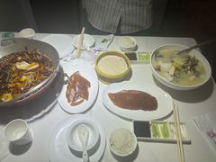 -鸭王烤鸭店(三里河店)