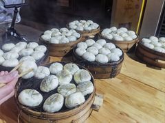 -舒小笼松针小笼包