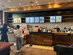 -星巴克臻选(武汉经开永旺梦乐城店)