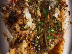 -八府香鸭·啫啫煲(华山路店)