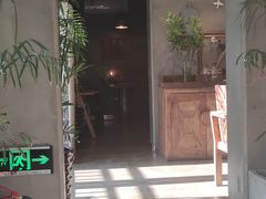 -HIGH FIVE哈福手工汉堡(桂林路店)