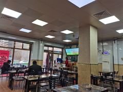 大堂-春雨羊汤店(广开四马路总店)