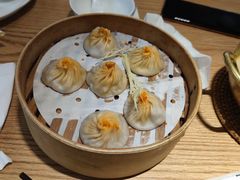 手拆蟹粉小笼包-苏小柳点心·手作小笼包(新街口分院店)