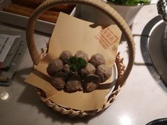 -左庭右院鲜牛肉火锅(浦江欢乐颂店)