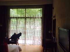 -森波拉火山温泉