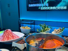 -唯爱KTV聚会餐厅(仙林东城汇店)