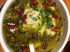 -渝是乎酸菜鱼(龙旗购物中心店)