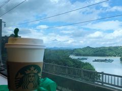 -星巴克(广州南站A18检票口楼上)