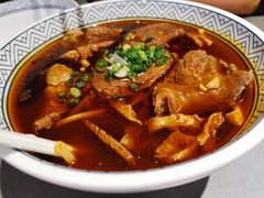 招牌大片牛肉粉-粉吖吖·邵阳米粉(体育西路店)