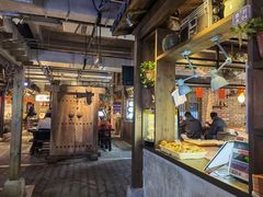 -罍+村(半边街店)