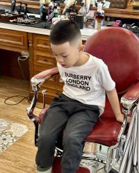 -BarberKiNG男士理发馆Barbershop