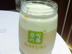 -奈雪的茶(市百一店)