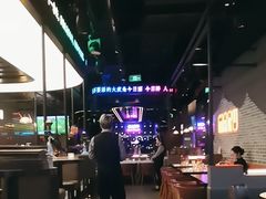-MARU玛露音乐餐厅(大学路店)