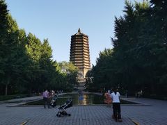 -玲珑塔公园