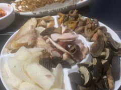-野菌皇海景野生菌火锅(滨海大道店)