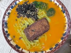 -轻蔬不用等·素食(江苏路店)