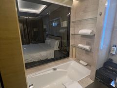 -无锡新湖铂尔曼大酒店