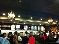 -星巴克臻选(上海中环广场2F店)
