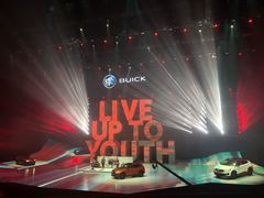 -成都金融城演艺中心