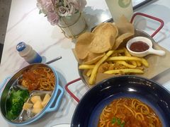 -萨卡屋亲子乐园·餐厅(龙山万物工场店)