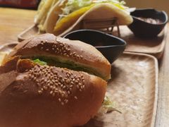 牛肉汉堡-Rural Tequila墨西哥餐厅(东川路店)