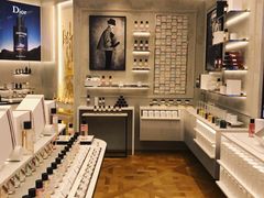 店内环境-Dior迪奥(上海世茂广场店)