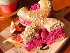 -Catch Bagel(芳草地店)