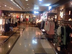 -上海置地广场(南京东路店)