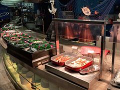 自助取餐区-宝利来国际大酒店-凤凰阁旋转餐厅