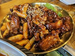 -喇喇排骨火锅·传统韩式脊骨汤(望京西园总店)