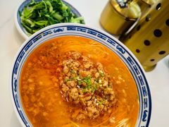 -鲁达面馆本帮风味(共康东路店)