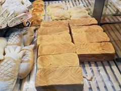 -向阳松鼠(三门井店)