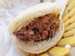 -闫家驴肉老店(华电一校店)