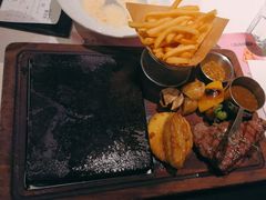 -半秋山西餐厅(巴南万达广场店)