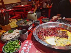 -谭鸭血老火锅·匠心(环球港旗舰店)