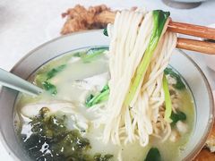 -明呈黄鱼面馆(斜土路店)