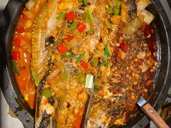 -鸣记脆皮烤鱼(三八广场店)