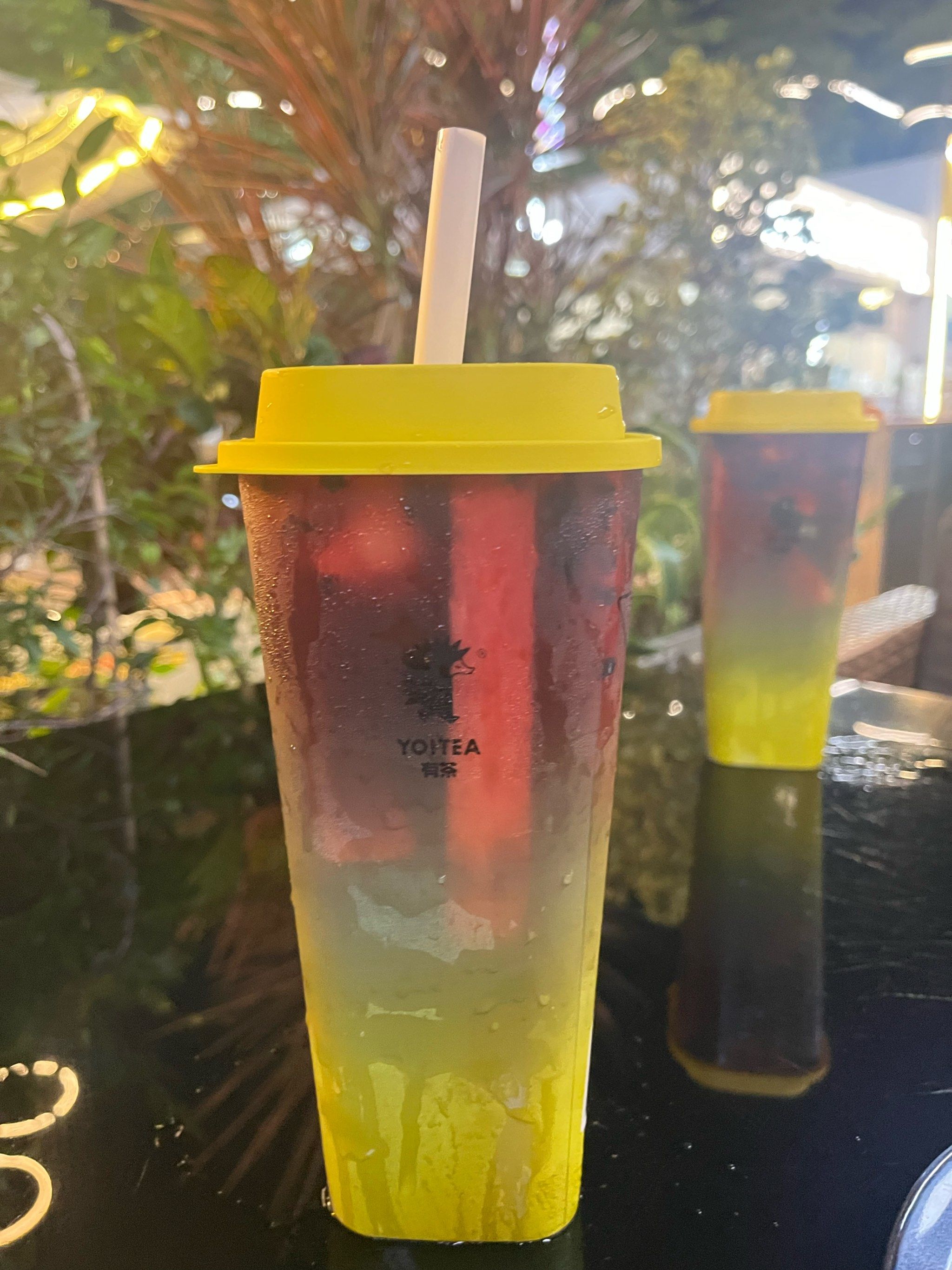 超大杯水果茶的快乐!