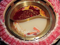 -刘一手重庆火锅(万达广场颍泉店)