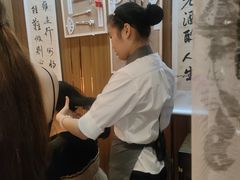 -海底捞火锅鲜切牛肉主题店(长寿路店)