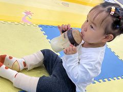 -蓝鲸奇亲子游泳俱乐部