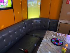 -星聚会KTV(苏州尹山湖歌林公园店)