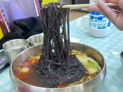 -服务大楼冷面(延大店)