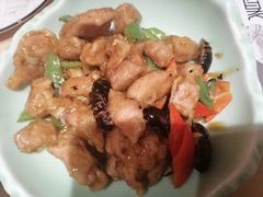 -稻鲜记潮汕砂锅粥