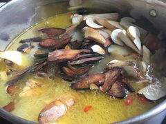 -野菌皇海景野生菌火锅(滨海大道店)