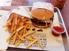 二重奏汉堡-FATBURGER 特富客汉堡(外交公寓店)