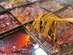 -正南齊北重庆老火锅(光华村直营店)