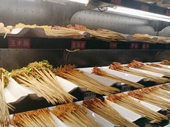 -佰人王串串香火锅(洋珠巷店)