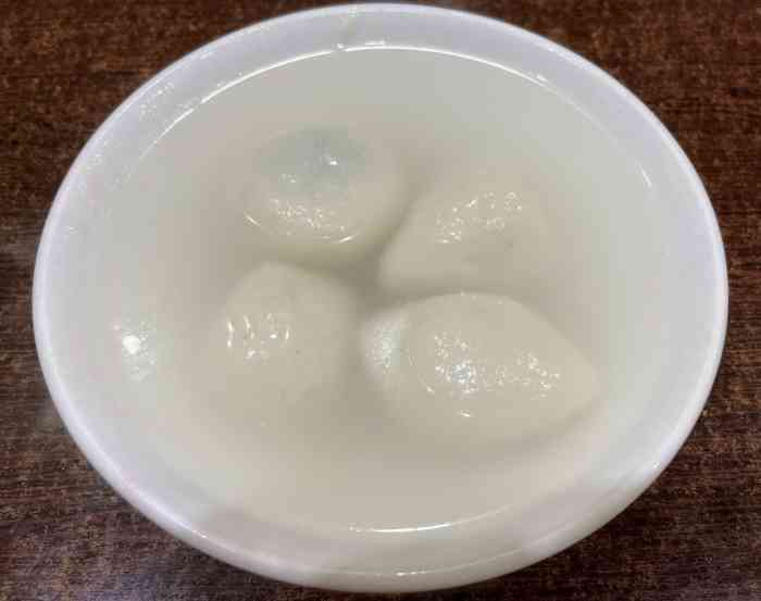 赵氏叠汤圆(东关街店)-"汤圆好大一个,口味就一般般吧,汤圆皮好厚.
