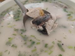 -美顺香食府鱼头老店(雪野湖店)